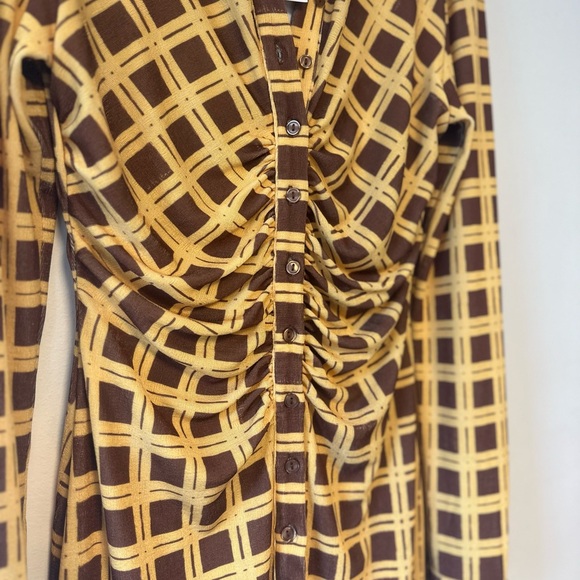 With Jean dress size small - Picture 3 of 5